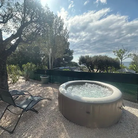 Holiday home Mobil Raphael L'ile D'or *